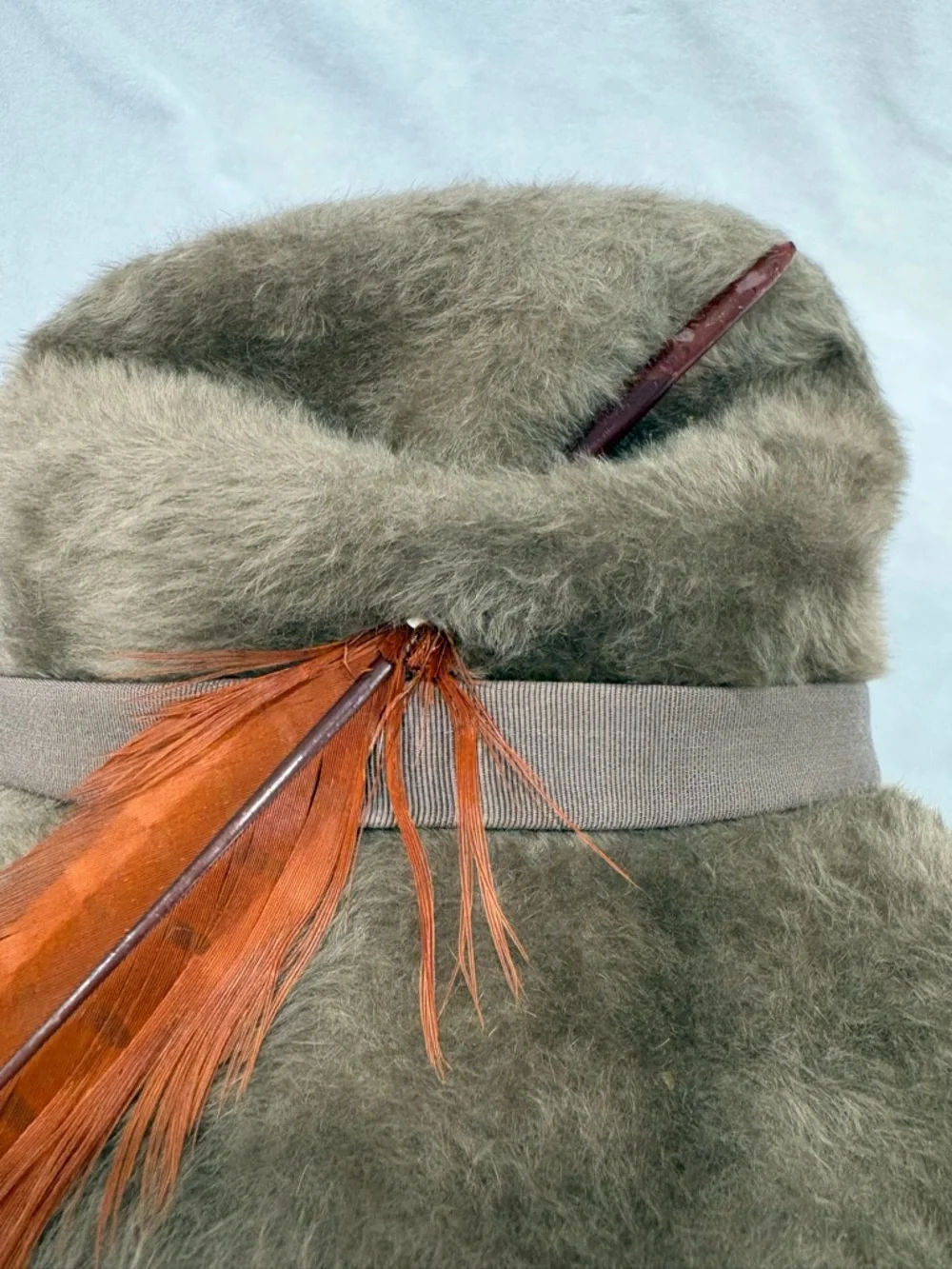 Rare Vintage imported fur Bucket Hat With Feather Inside Felt Size Medium - Picture 9 of 9